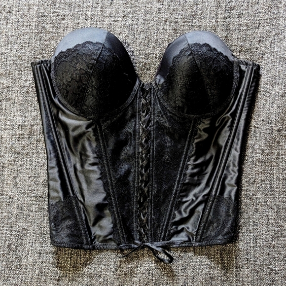 La Vie En Rose Other - Underwire corset with boning